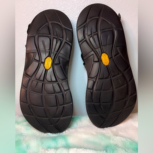 Mens Chaco Sandals - Picture 4 of 4